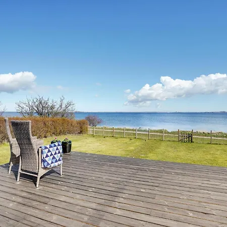 Holiday home Beautiful In Kalvehave With House Sea View *